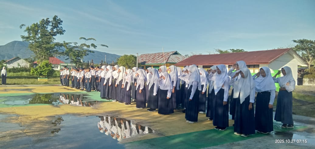 Peluncuran Absensi Siswa